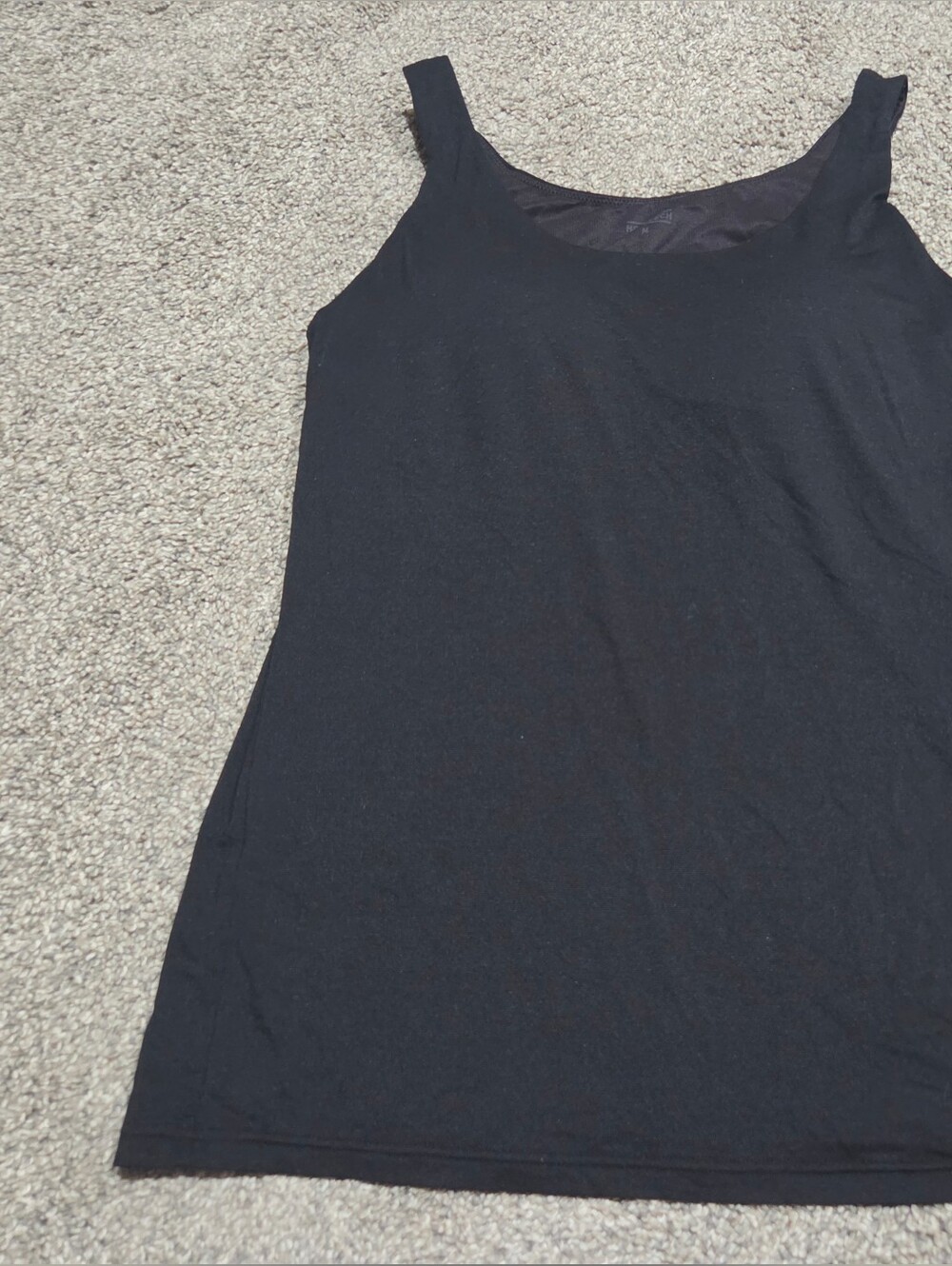 Heat Tech Black Women's Scoop Neck Tank Top - Everyday Layering Size M